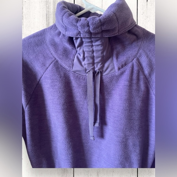 Old Navy Active Funnel Neck Micro Fleece Pullover Sweater Purple Womens Small - Picture 4 of 7